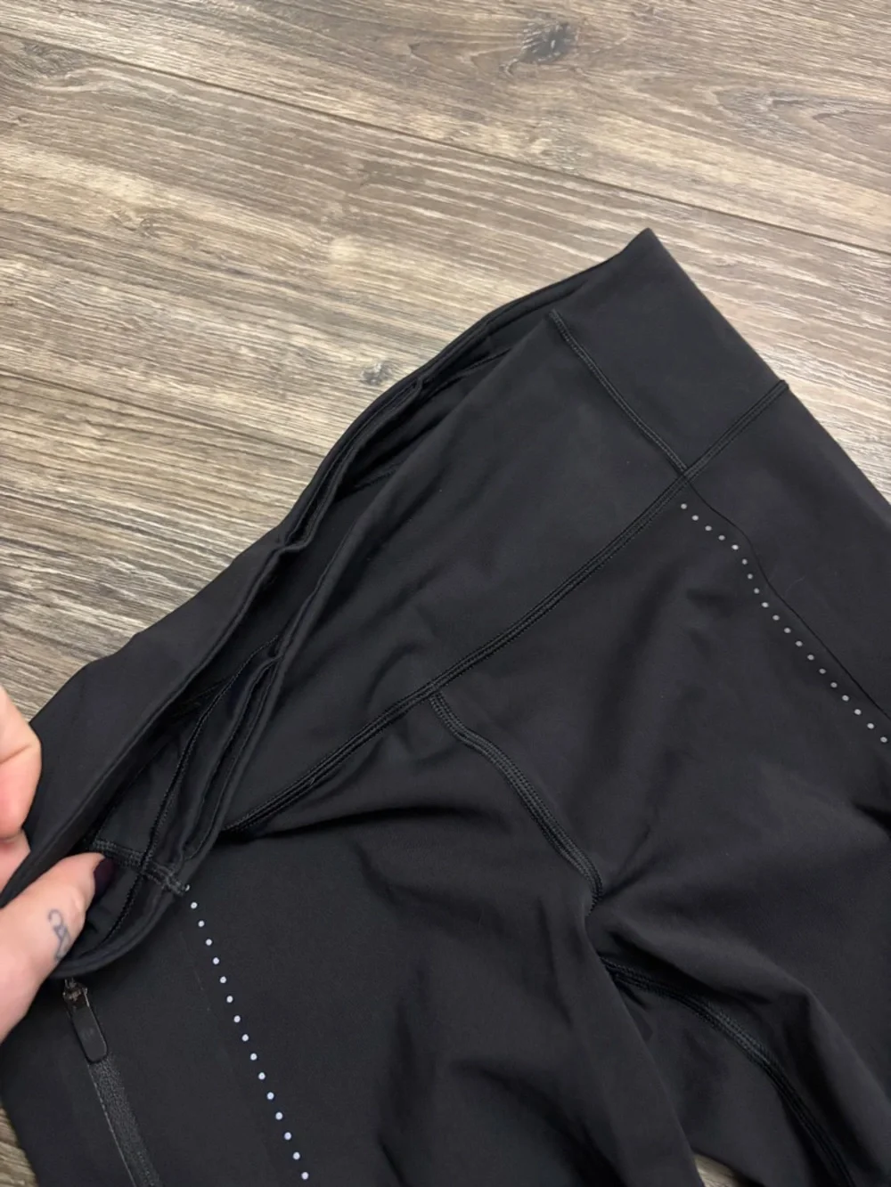 Lululemon Extra Mile Mid-Rise Tight *Reflective 28
